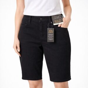 BOLD Elements Black Curvy Bermuda Shorts NWT Size 4 NWT